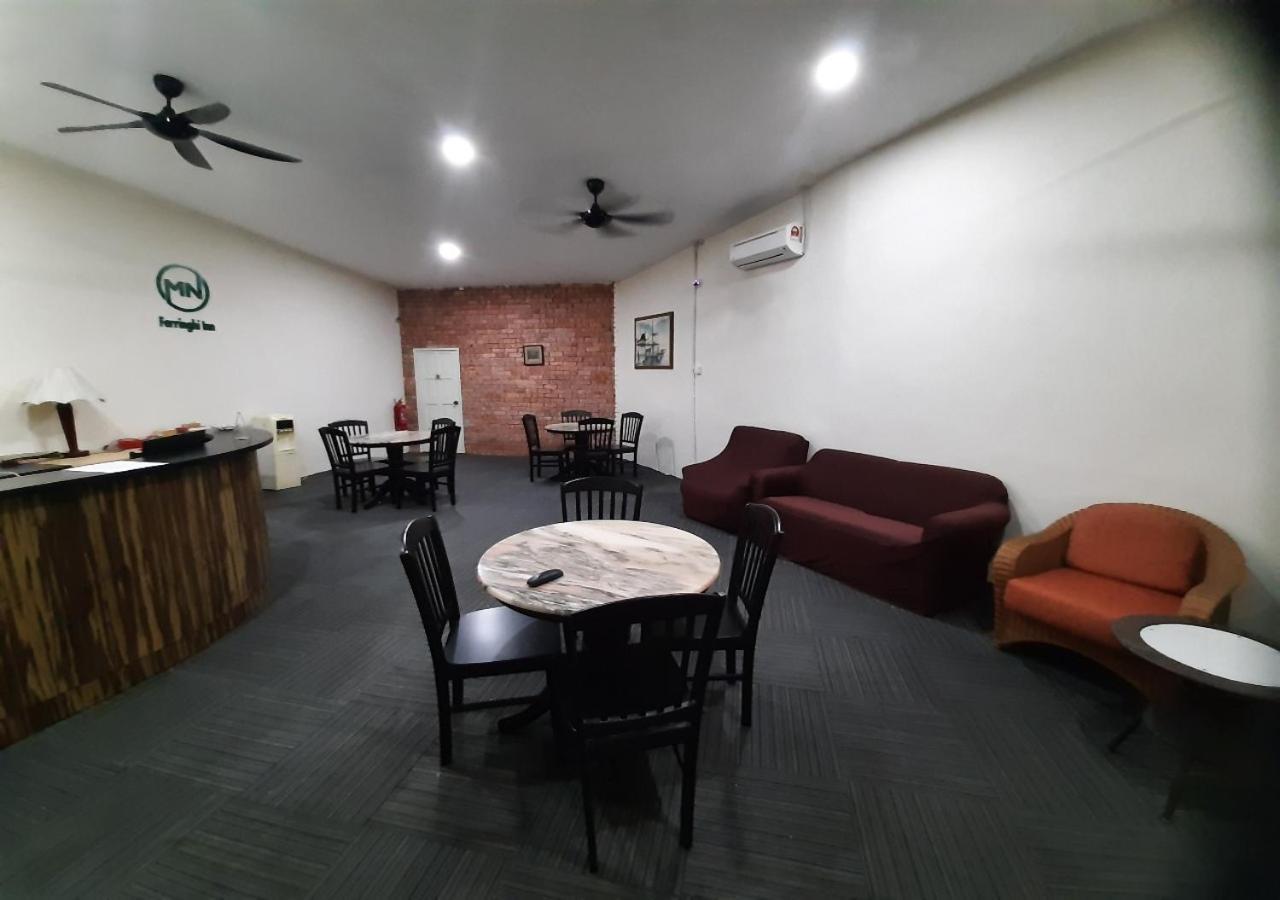 Mn Ferringhi Inn Batu Feringgi Exteriör bild